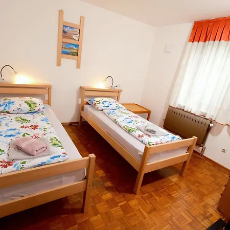 Apartma Pr Cehc * Tolmin