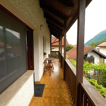 Apartma Pr Cehc Διαμέρισμα Tolmin