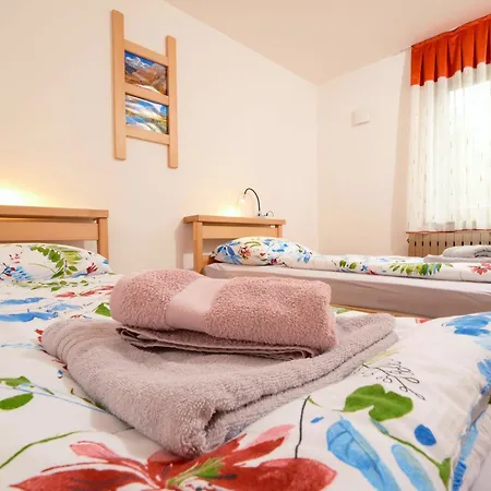 Apartma Pr Cehc Tolmin